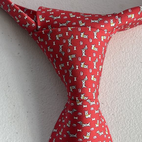 Salvatore Ferragamo Men's Silk Necktie Red/ White Dog & Bone Motif Italy Made - Picture 2 of 8